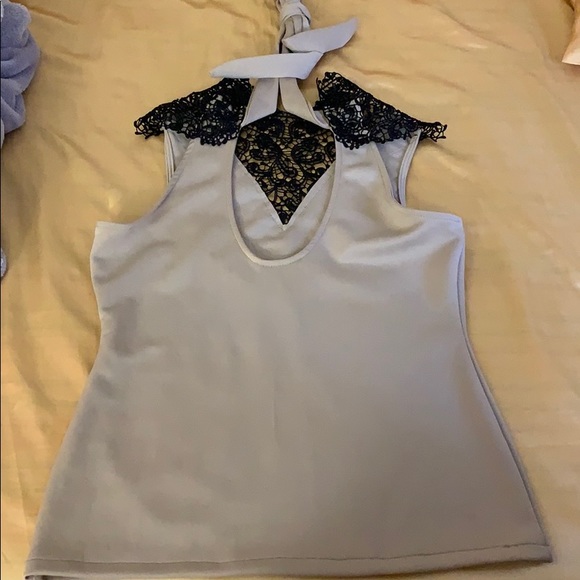 Top - Picture 2 of 3